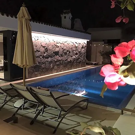 Tatil parkı Adler Gay Men Only 3*