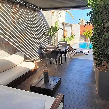Adler Gay Men Only Tatil parkı 3*